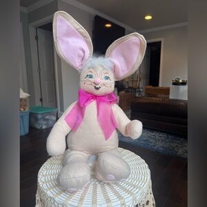 ANNALEE EASTER BUNNY PLUSH BENDABLE EARS BRAND BEW WIRH TAGS $50 RETAIL